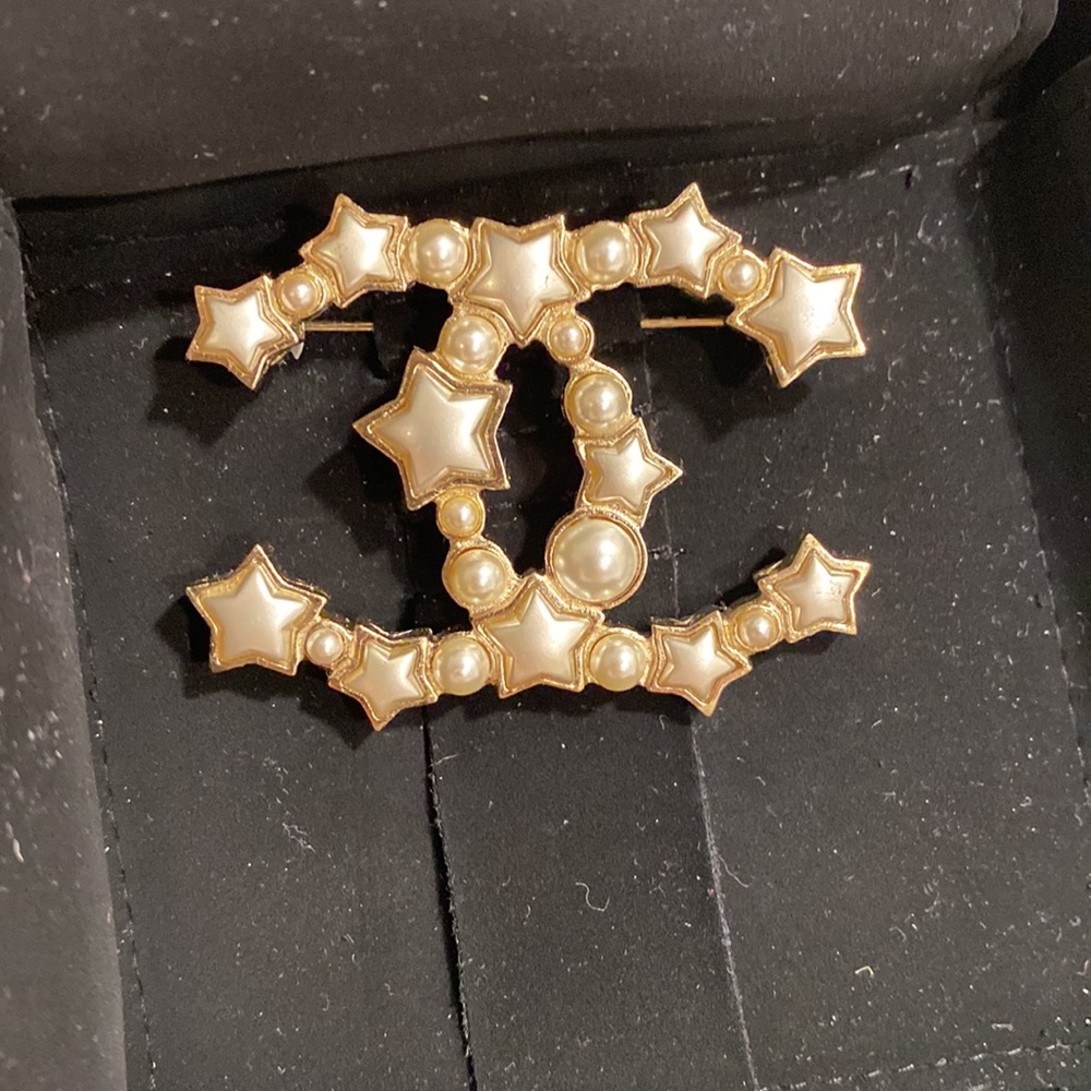 Chanel Brooch Silver CC Stars